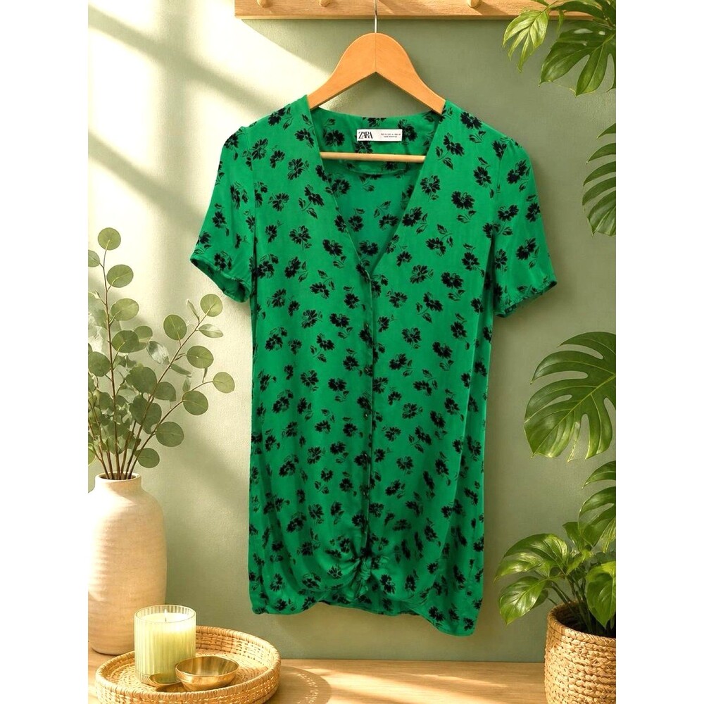 Dress Mini ZARA Green/BLck Floral V neck Size XS  cottagecore coquette fairycore